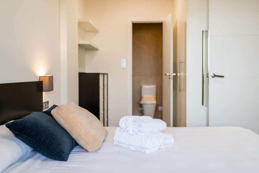 Moderno Apartamento Con Piscina Y Parking Гранада Экстерьер фото