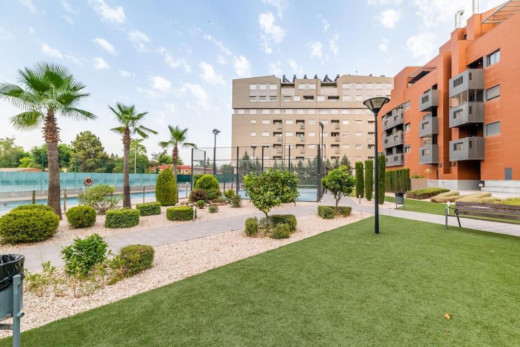 Moderno Apartamento Con Piscina Y Parking Гранада Экстерьер фото